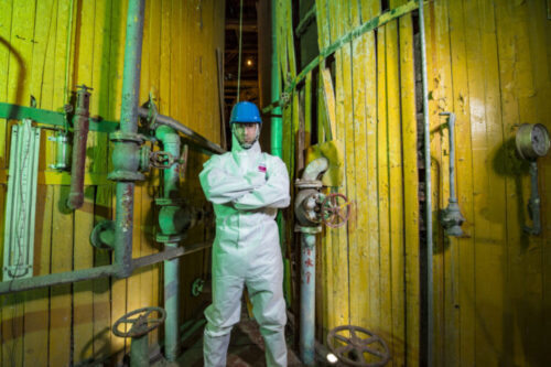 3 Principles for Selecting Chemical Protective Clothing - ULTITEC
